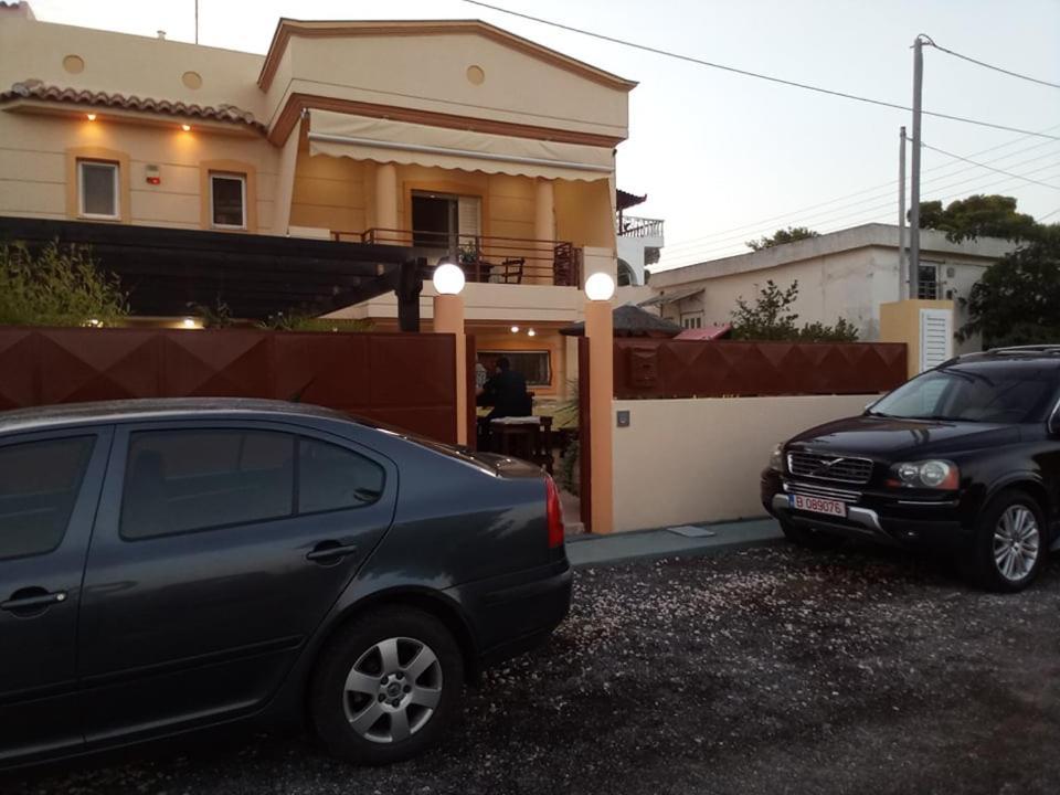 Villa Avatos - Near To The Port Of Rafina And The Airport Of Athens Agios Spyridon  Exterior photo